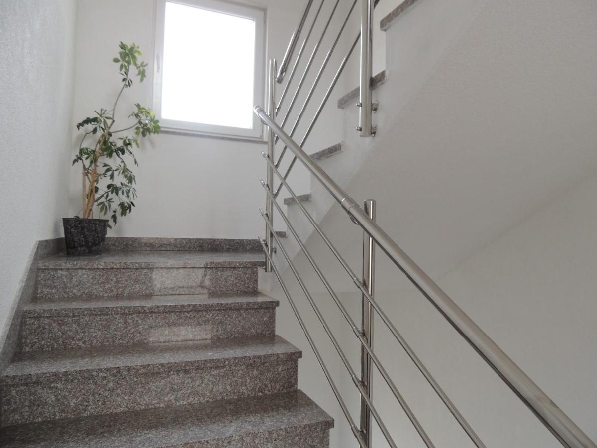 Apartments Nika Podstrana Zewnętrze zdjęcie